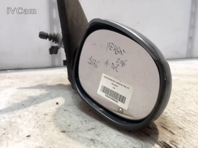 Retrovisore Est. Destro (Peugeot) 8154JE Usato