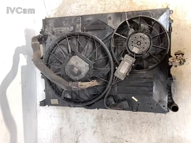 Kit Radiatori (Volkswagen) 7L0121253A Usato