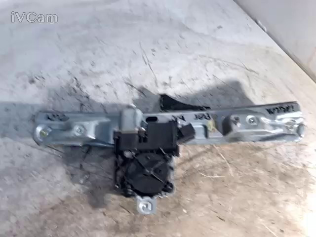 Alzacristallo Elettr. Porta Post. Destro (Opel) 915722-103 Usato