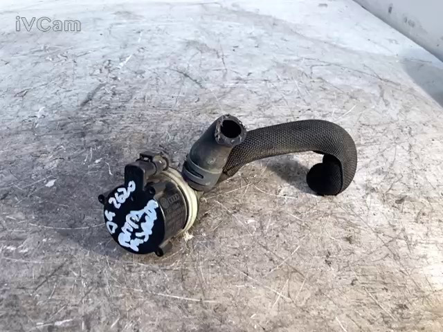Pompa Acqua Ausiliaria (Audi) 5N0965561A Usato
