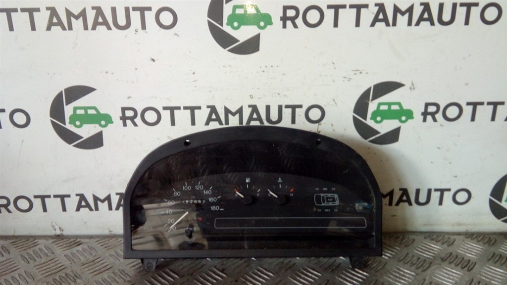 Quadro strumenti compl. - Immagine 1 di 4