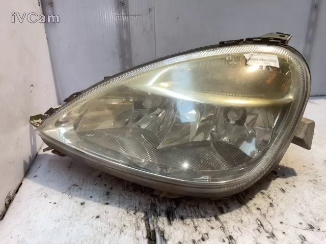 Proiettore Sinistro (Mercedes) A1688201761 Usato