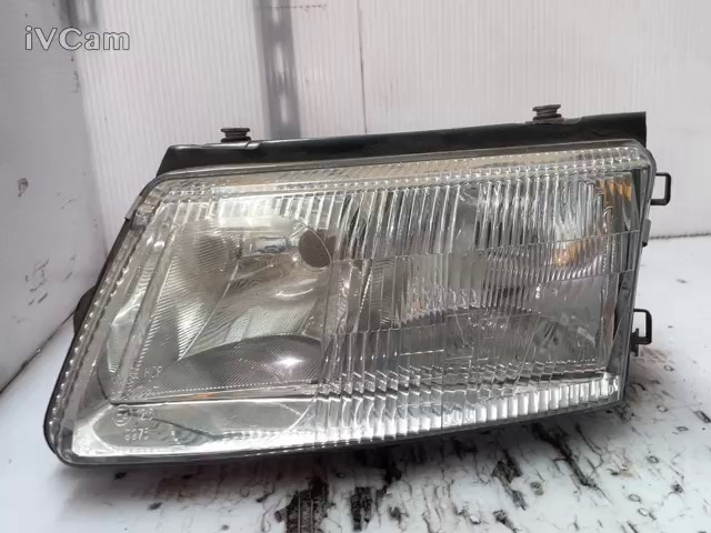 Faro Anteriore Sinistro (Volkswagen) 3B0941015AN Usato