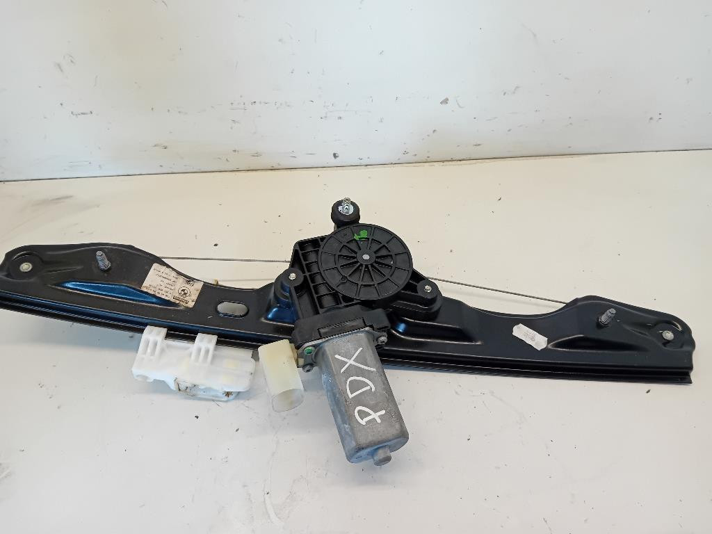 Alzacristallo Elettr. Porta Post. Destro 177567 10 Usato