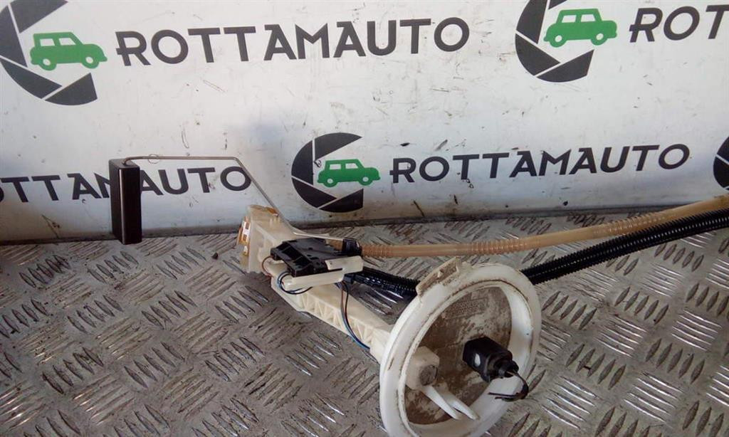 Pompa Carburante 5N0919673Q Usato