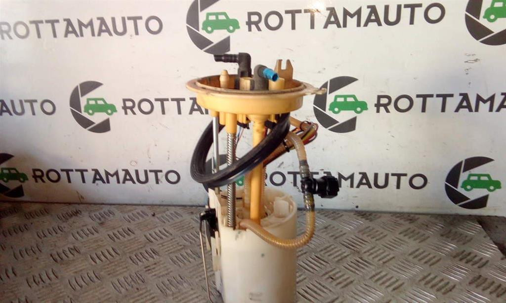 Pompa Carburante 5N0919088L Usato