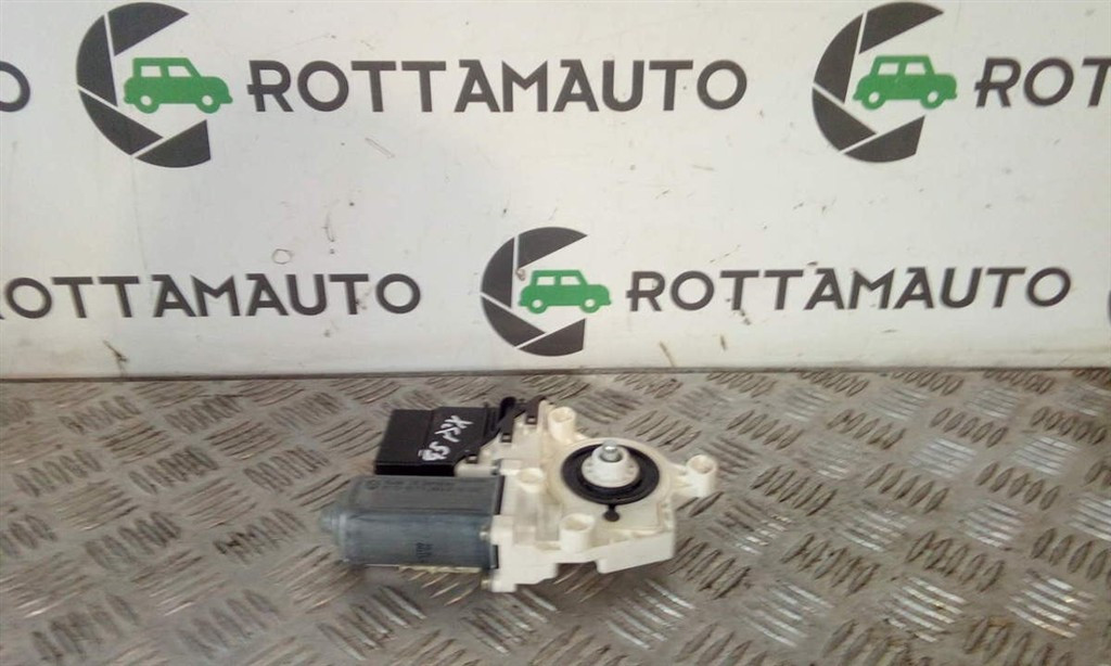 Motorino Alzacristallo Porta Post. Sinistro 1K0959703C Usato