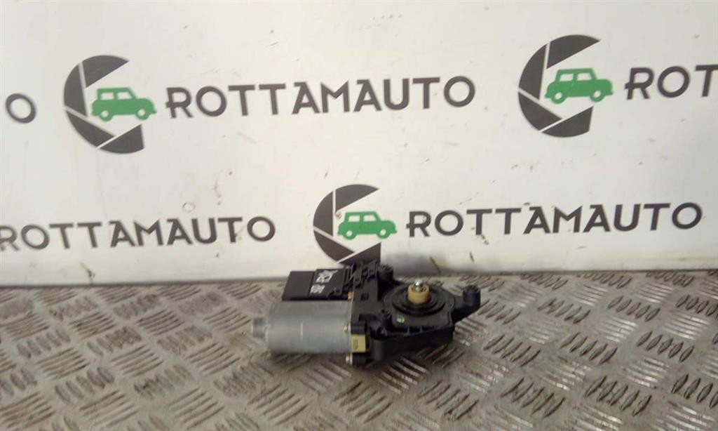 Motorino Alzacristallo Porta Post. Sinistro 105406301 Usato