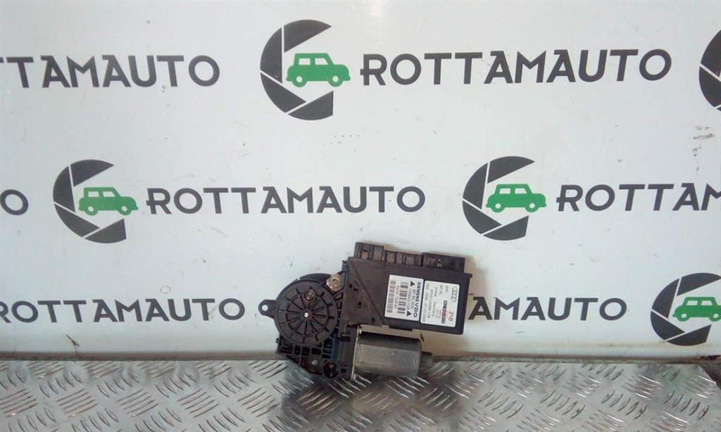 Motorino Alzacristallo Porta Ant. Sinistro 8E2959801B 5WK47004FBF Usato