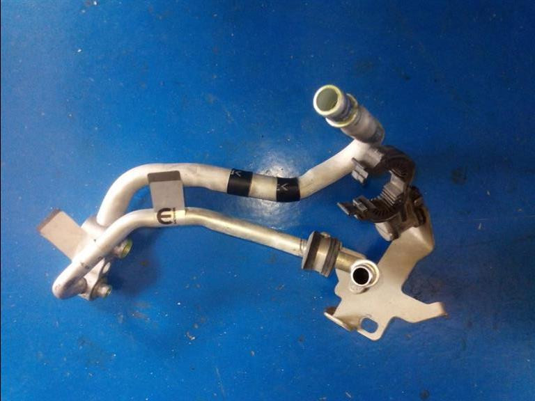 Tubo condensatore compressore a/c - Immagine 1 di 4